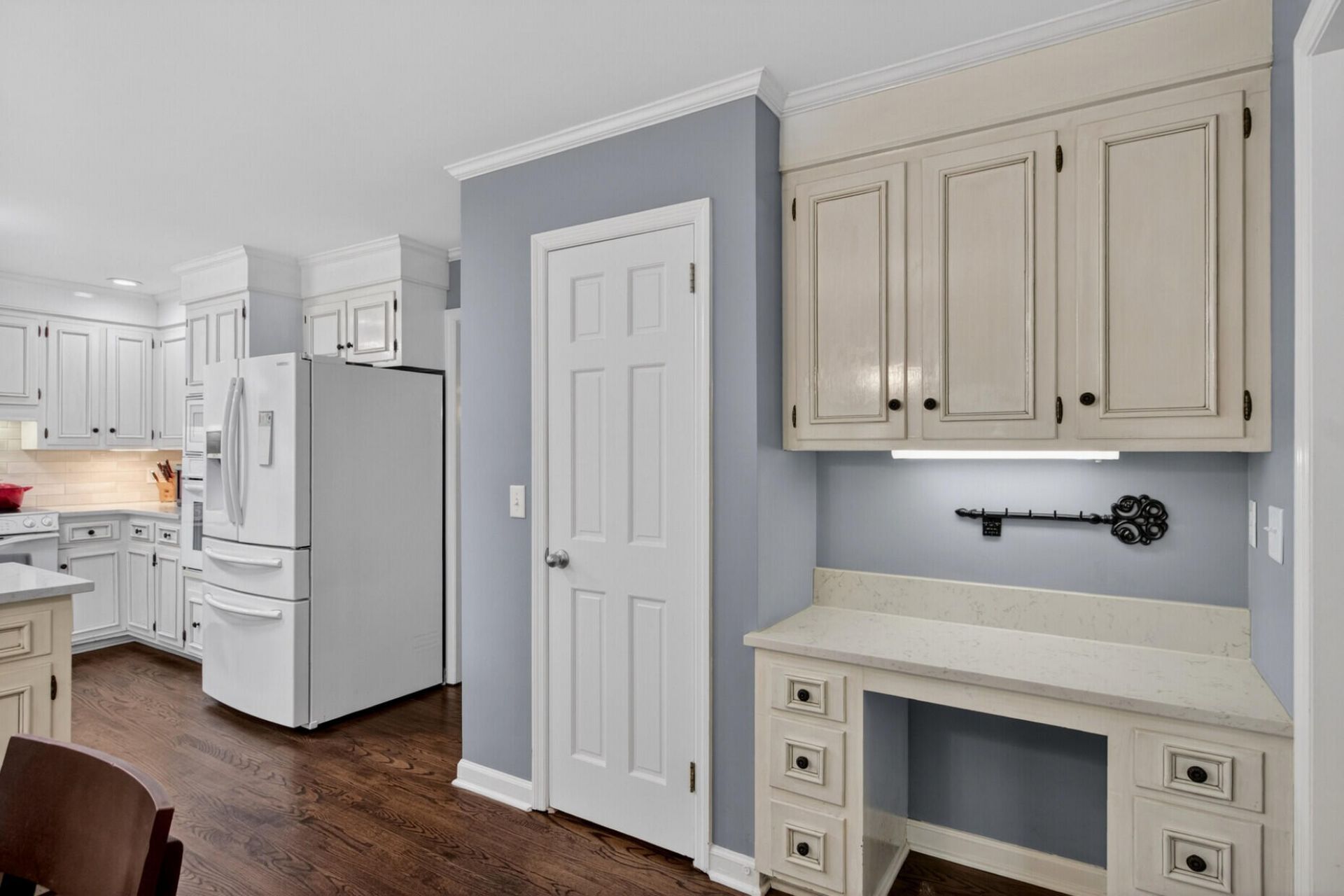 307 High Grove Road Photo 12