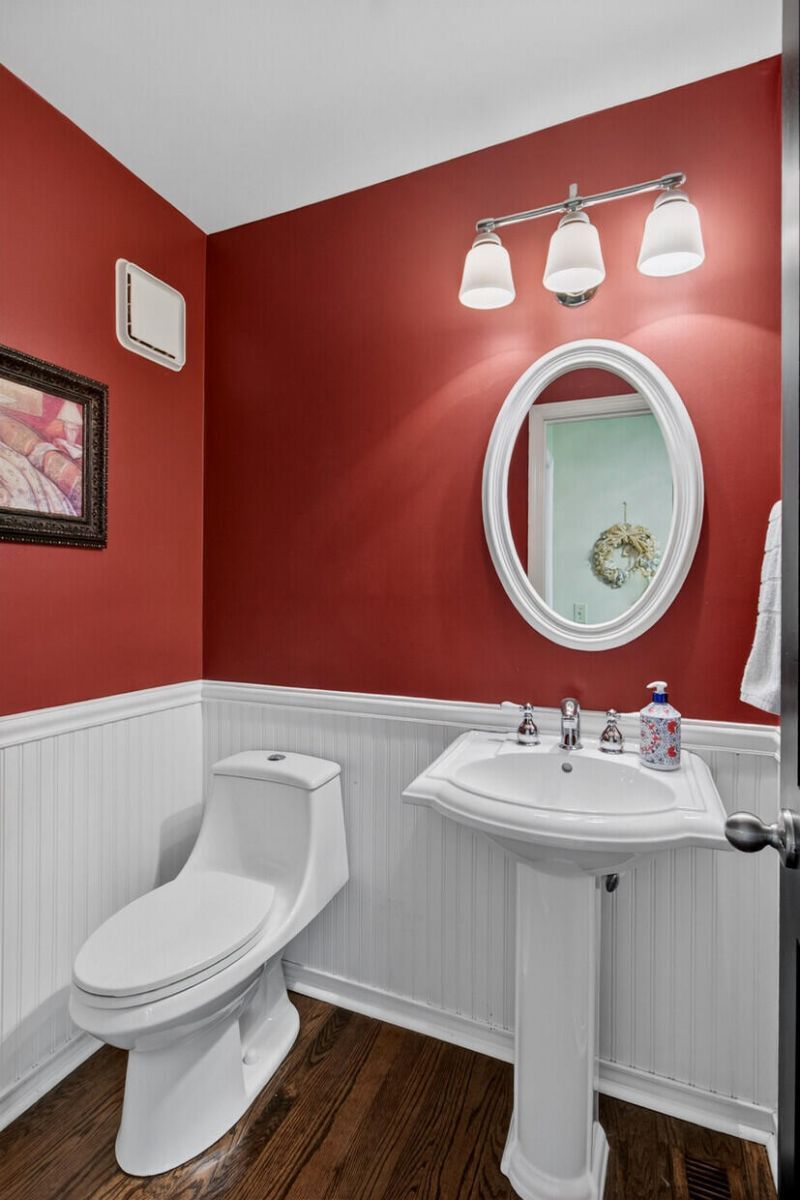 307 High Grove Road Photo 20