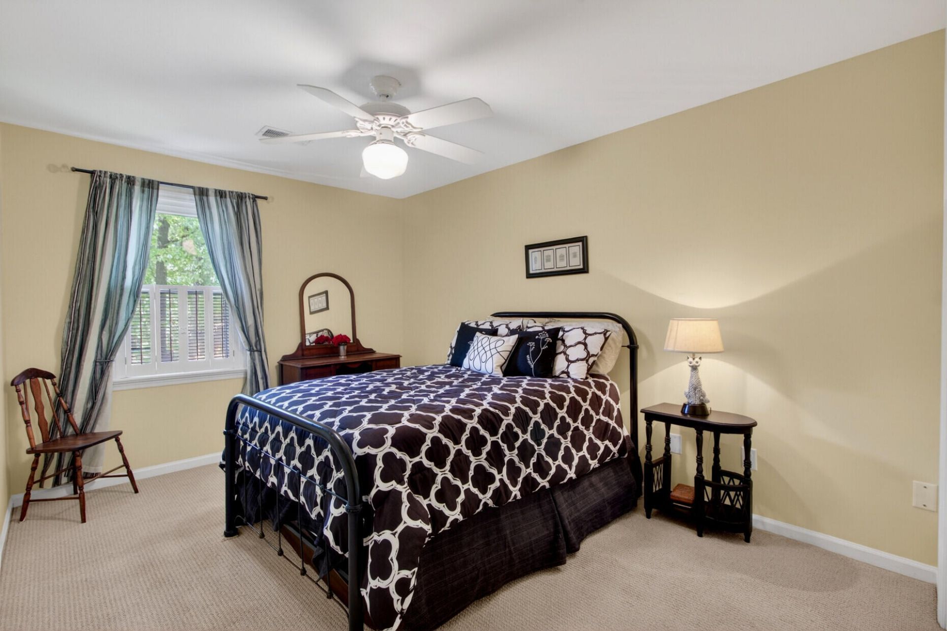 307 High Grove Road Photo 27