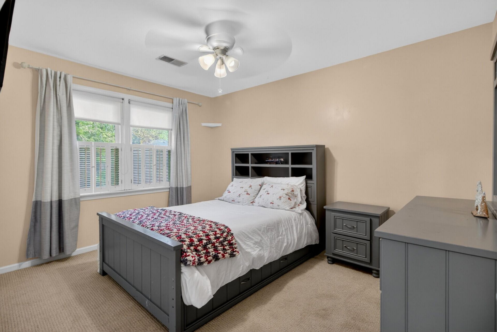 307 High Grove Road Photo 30