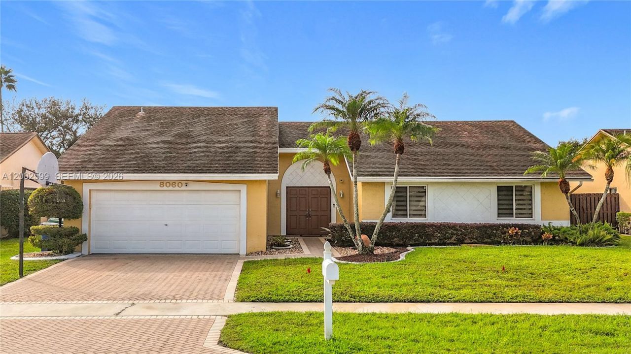 8060 NW 51st Ct , Unit 8060, Lauderhill, FL 33351 Photo