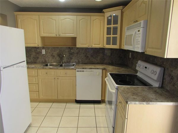 5555 Ludlam Rd , Unit 23, South Miami, FL 33155