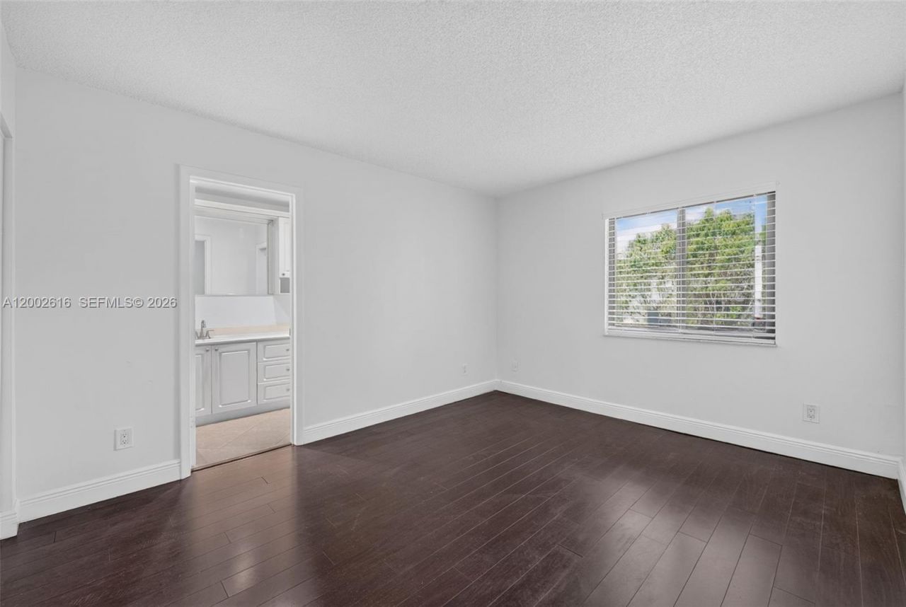 5555 Ludlam Rd, Unit 23, South Miami, FL 33155 Photo