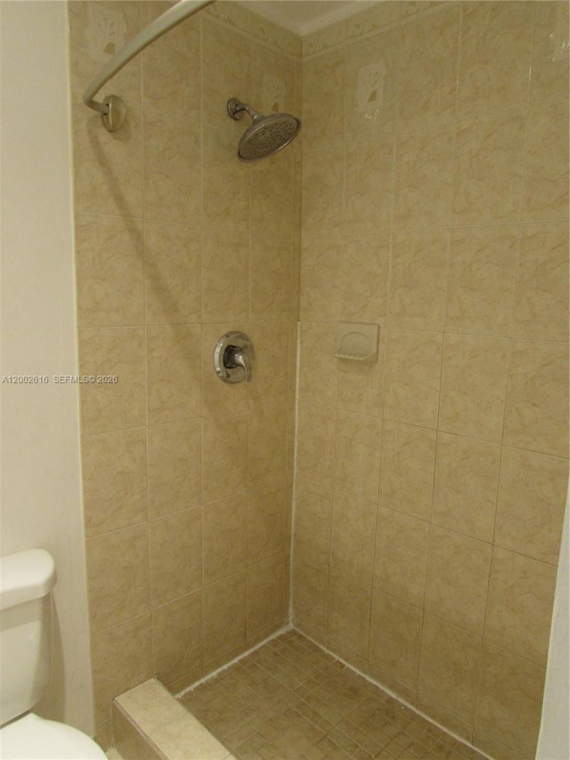 5555 Ludlam Rd , Unit 23, South Miami, FL 33155 Photo