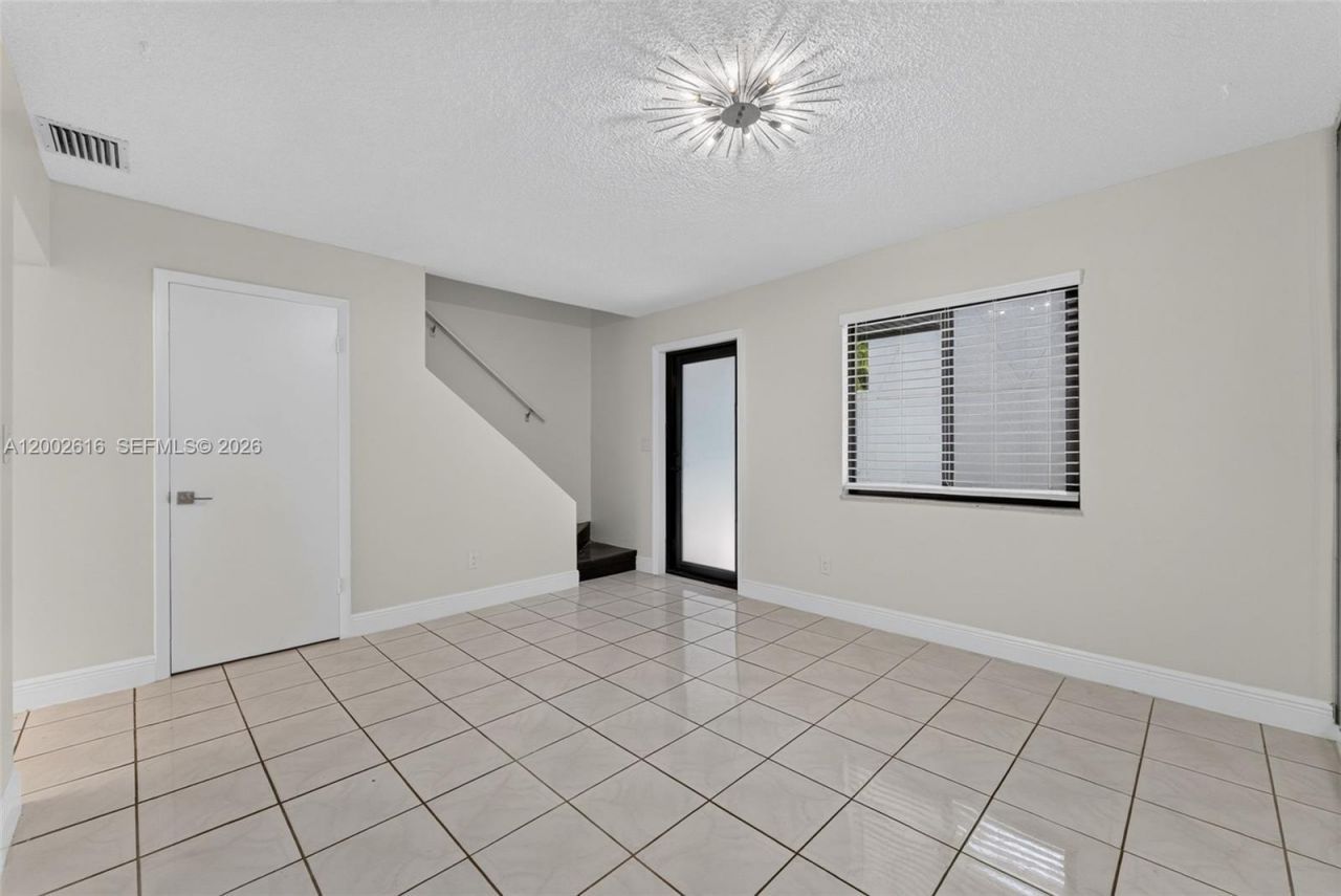 5555 Ludlam Rd, Unit 23, South Miami, FL 33155 Photo