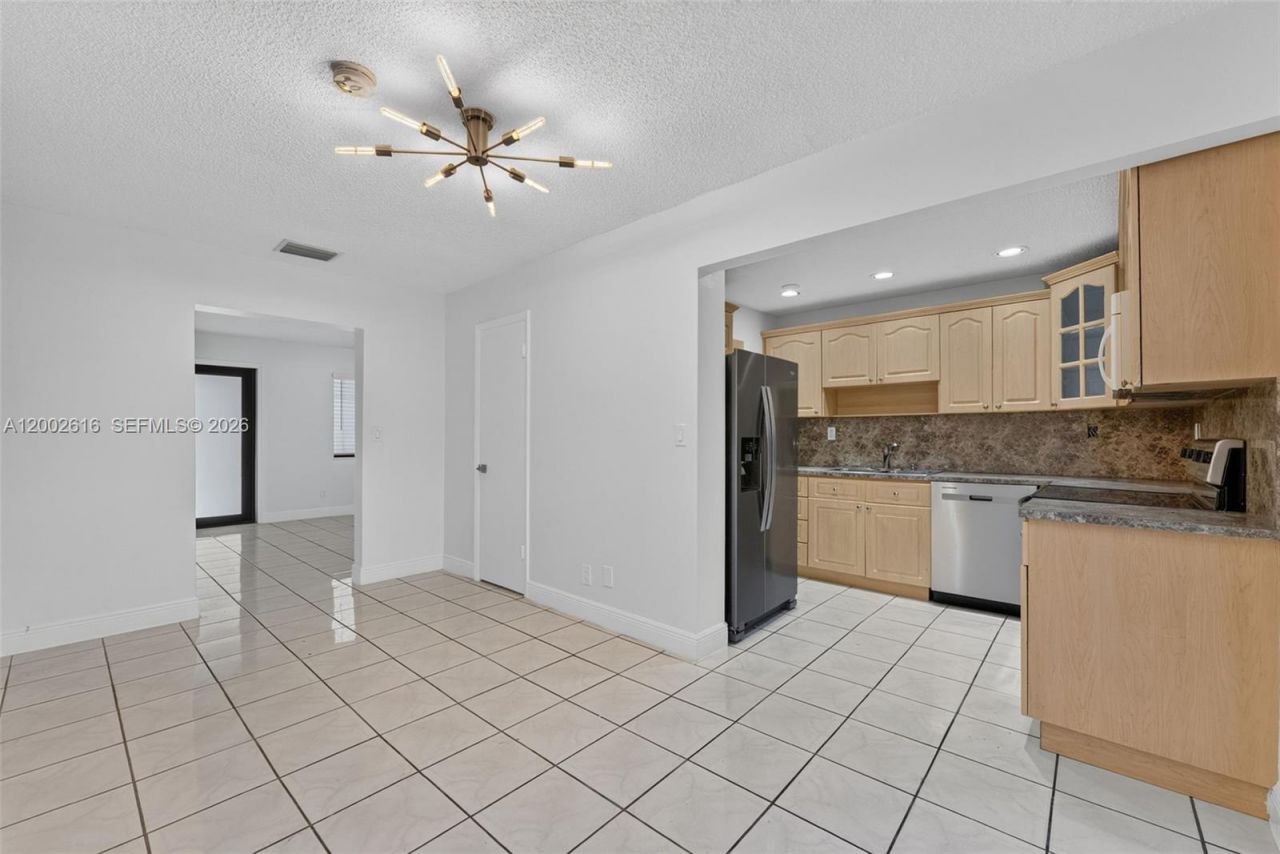 5555 Ludlam Rd, Unit 23, South Miami, FL 33155 Photo