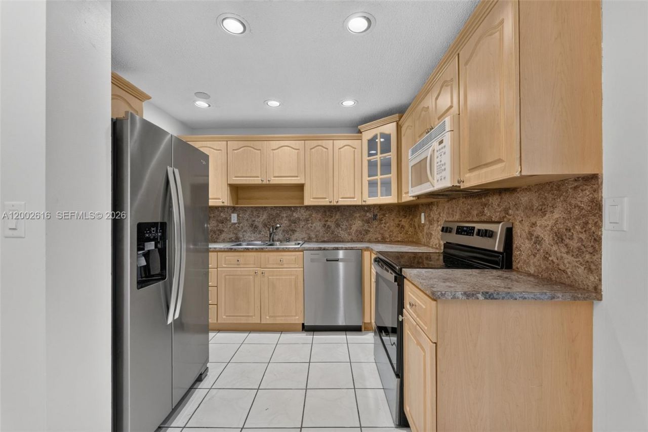 5555 Ludlam Rd, Unit 23, South Miami, FL 33155 Photo