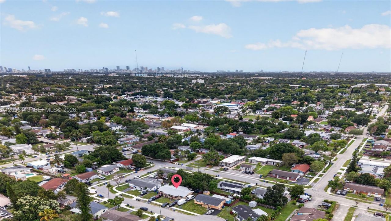 5814 Cleveland St , Hollywood, FL 33021 Photo