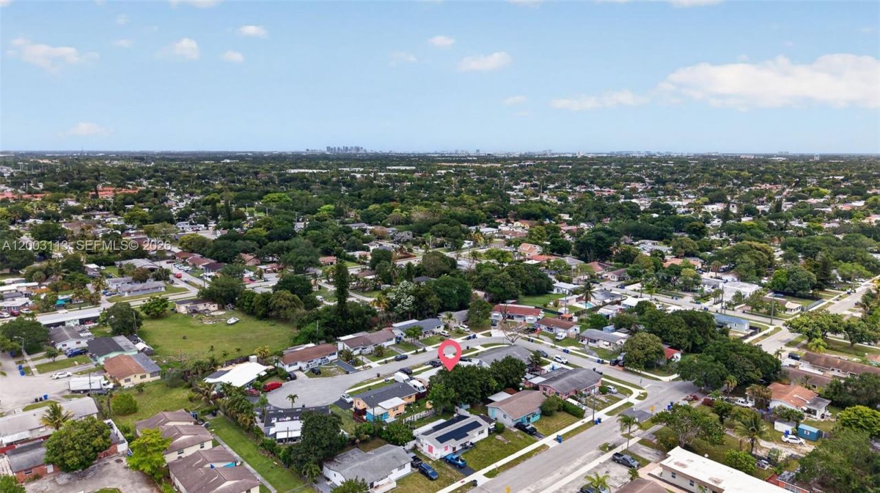 5814 Cleveland St , Hollywood, FL 33021 Photo