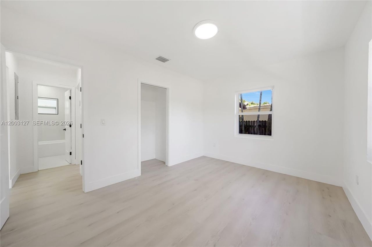 1315 NE 130th St , North Miami, FL 33161 Photo