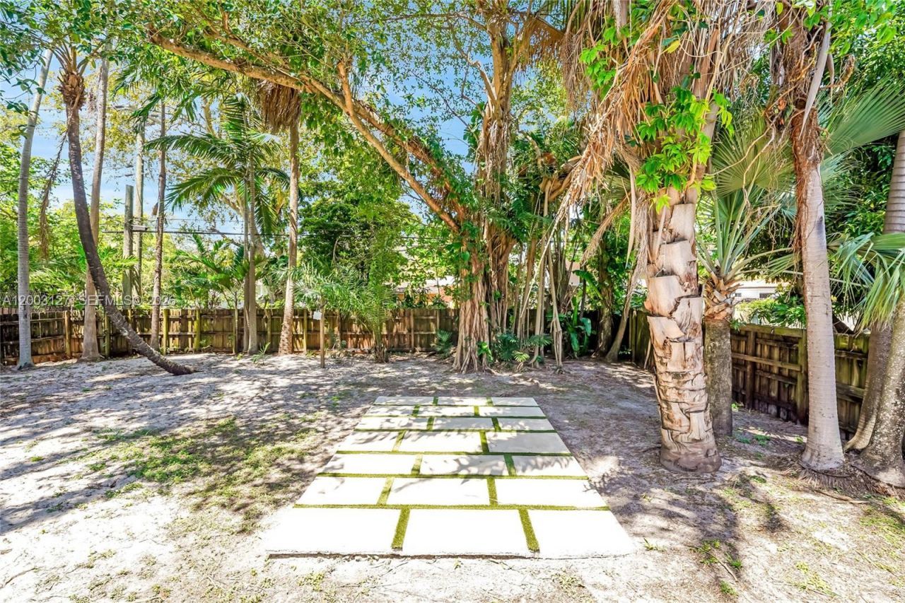 1315 NE 130th St , North Miami, FL 33161 Photo