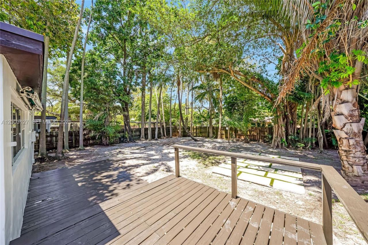 1315 NE 130th St , North Miami, FL 33161 Photo