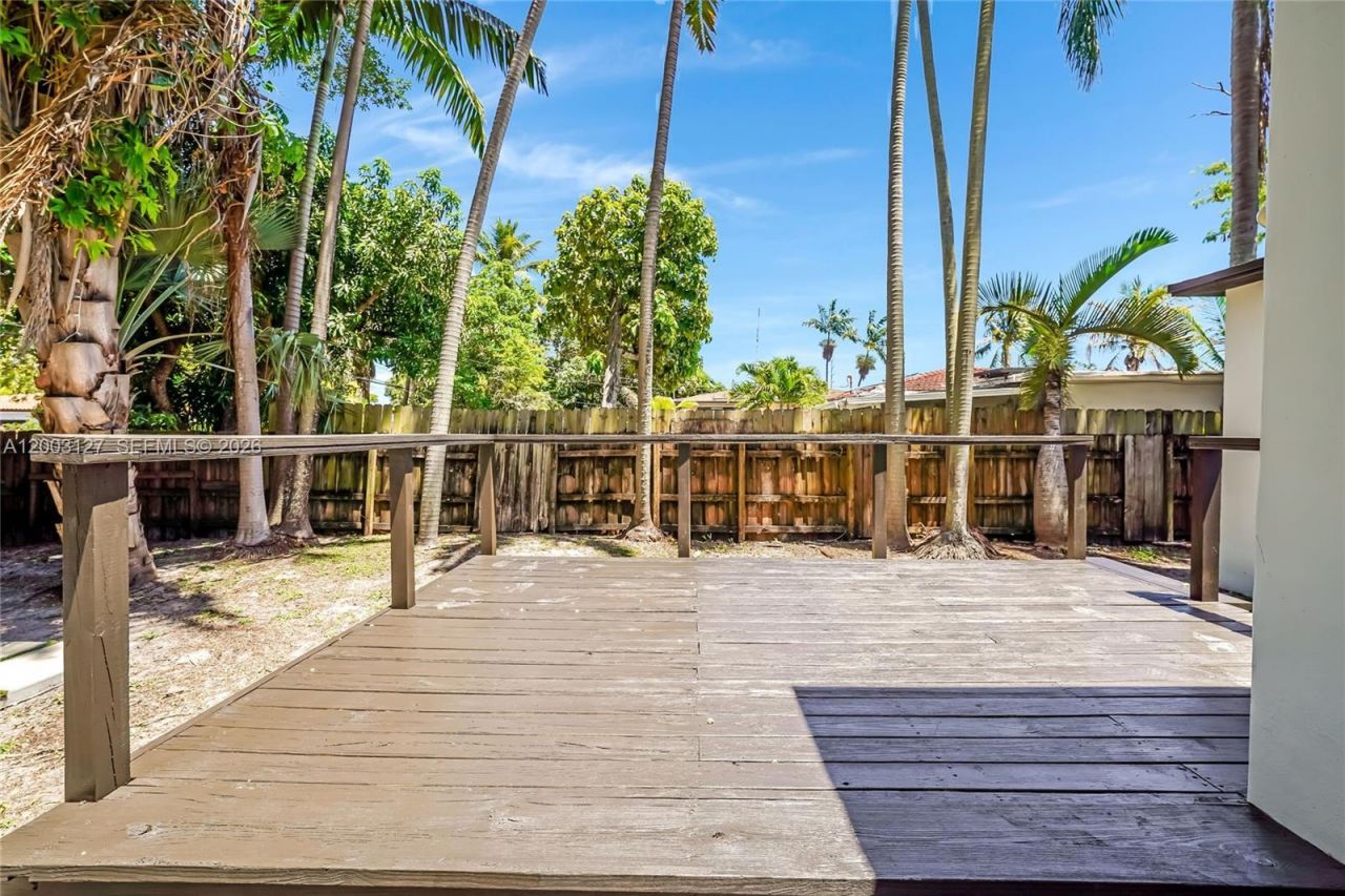 1315 NE 130th St , North Miami, FL 33161 Photo