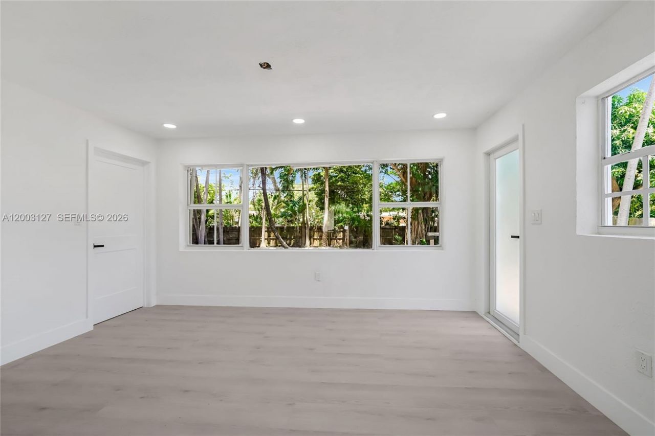 1315 NE 130th St , North Miami, FL 33161 Photo