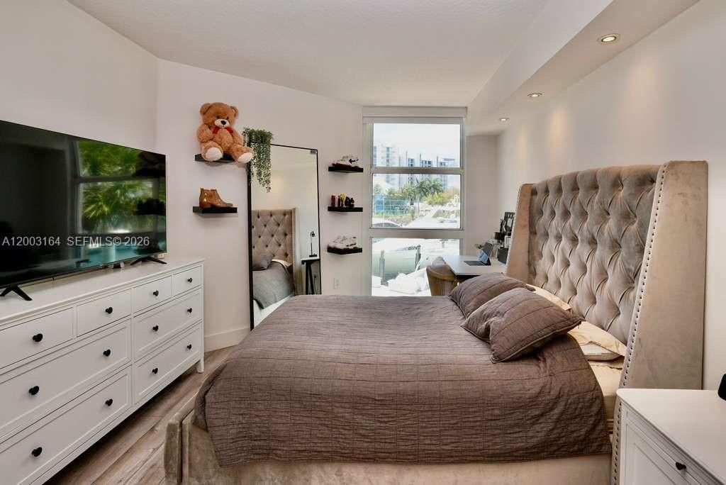 3370 Hidden Bay Dr, Unit 213, Aventura, FL 33180 Photo