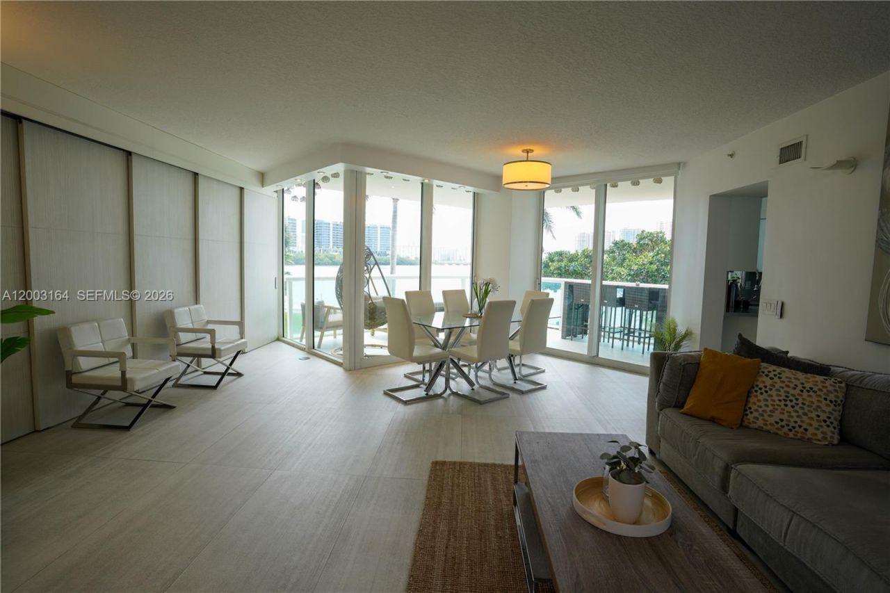3370 Hidden Bay Dr, Unit 213, Aventura, FL 33180 Photo