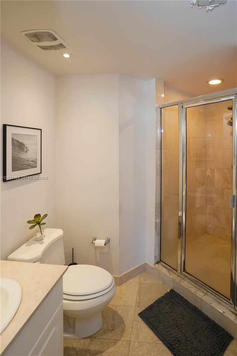 3370 Hidden Bay Dr, Unit 213, Aventura, FL 33180 Photo