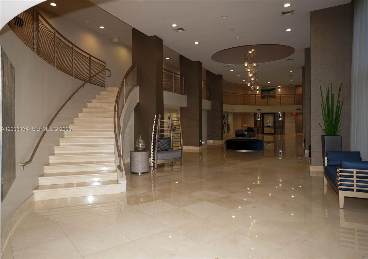 3370 Hidden Bay Dr, Unit 213, Aventura, FL 33180 Photo