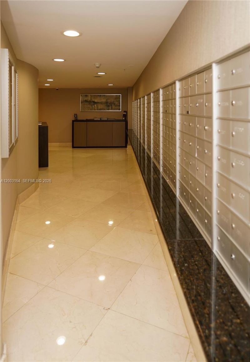 3370 Hidden Bay Dr, Unit 213, Aventura, FL 33180 Photo