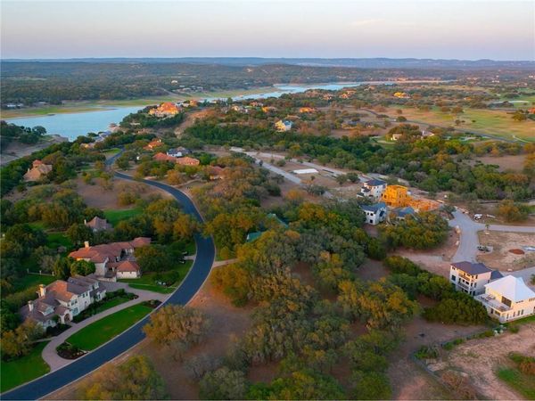 26039 Masters PKWY , Spicewood, TX 78669