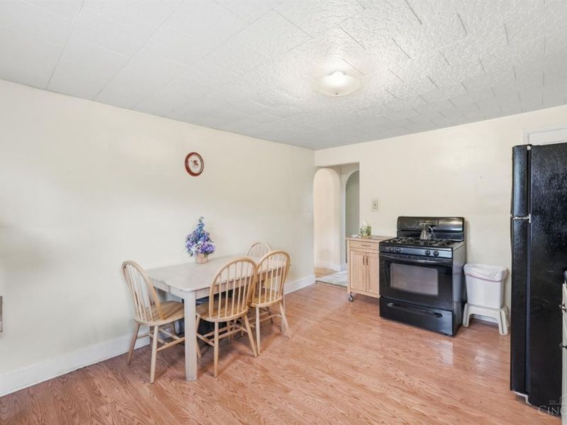 3294 Alpine Place, Cincinnati, OH 45211 Photo 15