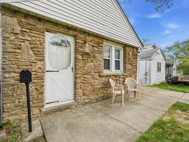 3294 Alpine Place, Cincinnati, OH 45211 Photo 5