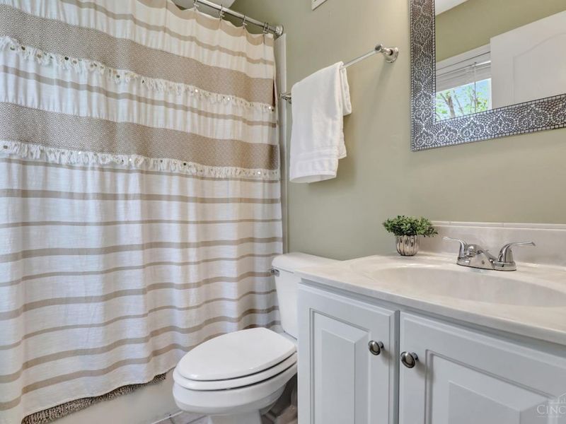 6215 Holly Hill Lane, West Chester, OH 45069 Photo 27