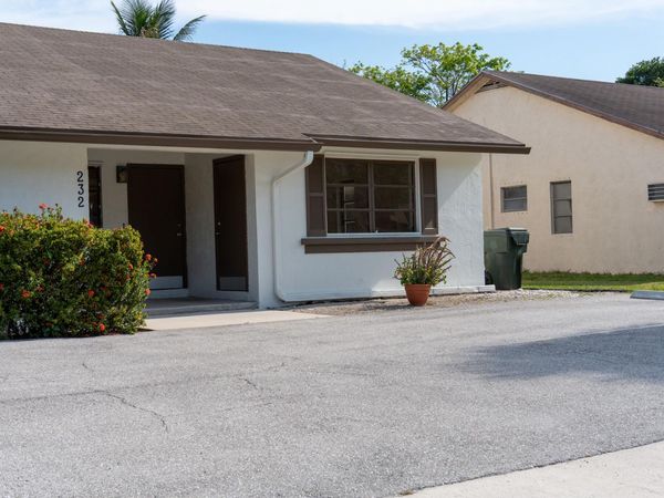 230 SW 1st Street, Boca Raton, FL 33432