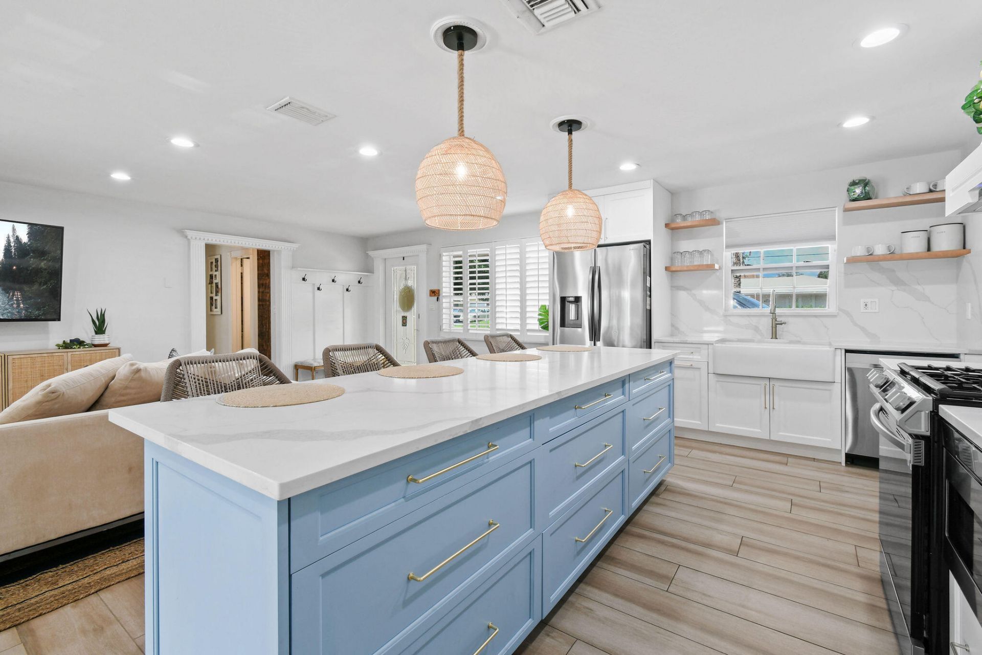 8110 W Lake Drive, West Palm Beach, FL 33406 Photo