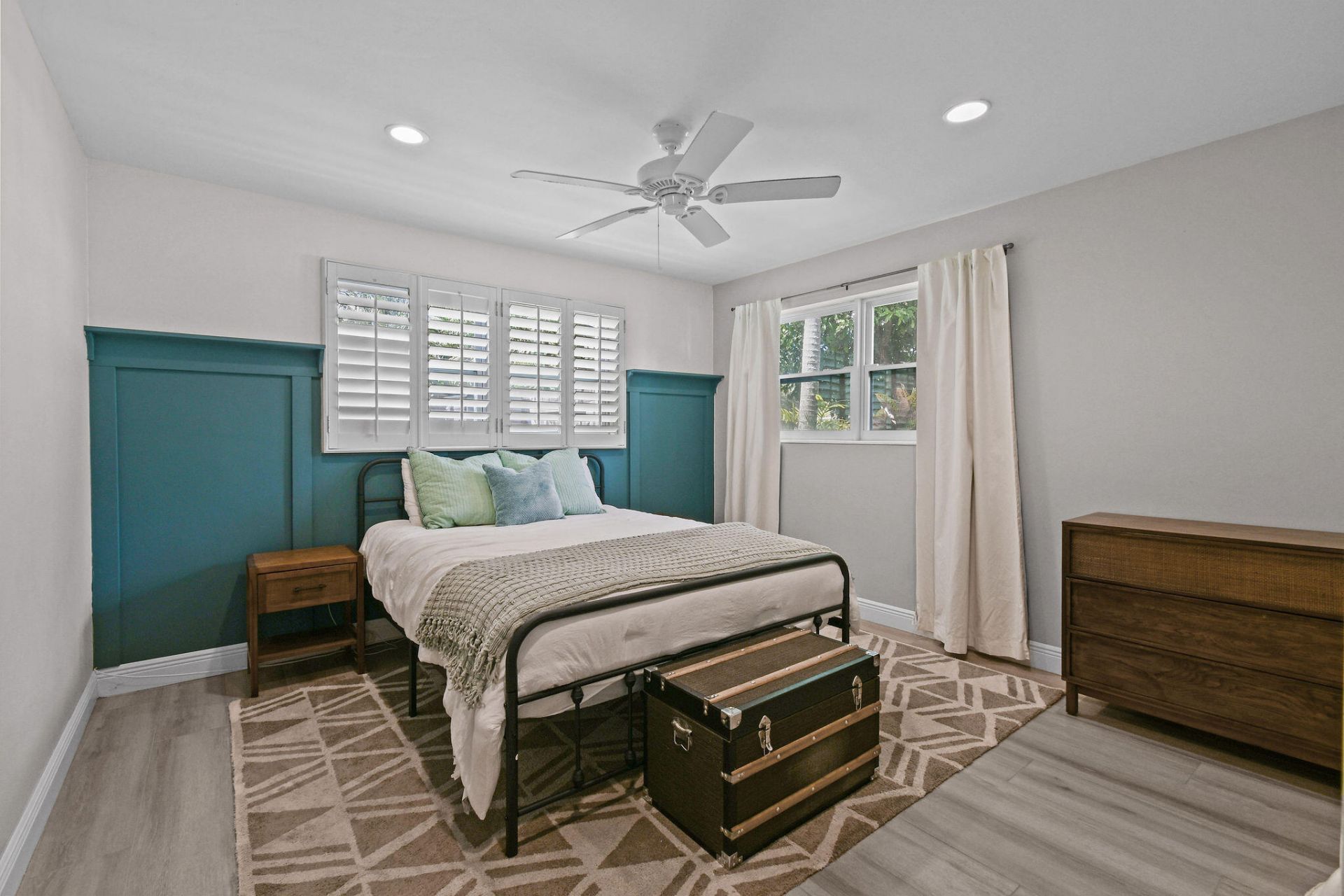 8110 W Lake Drive, West Palm Beach, FL 33406 Photo