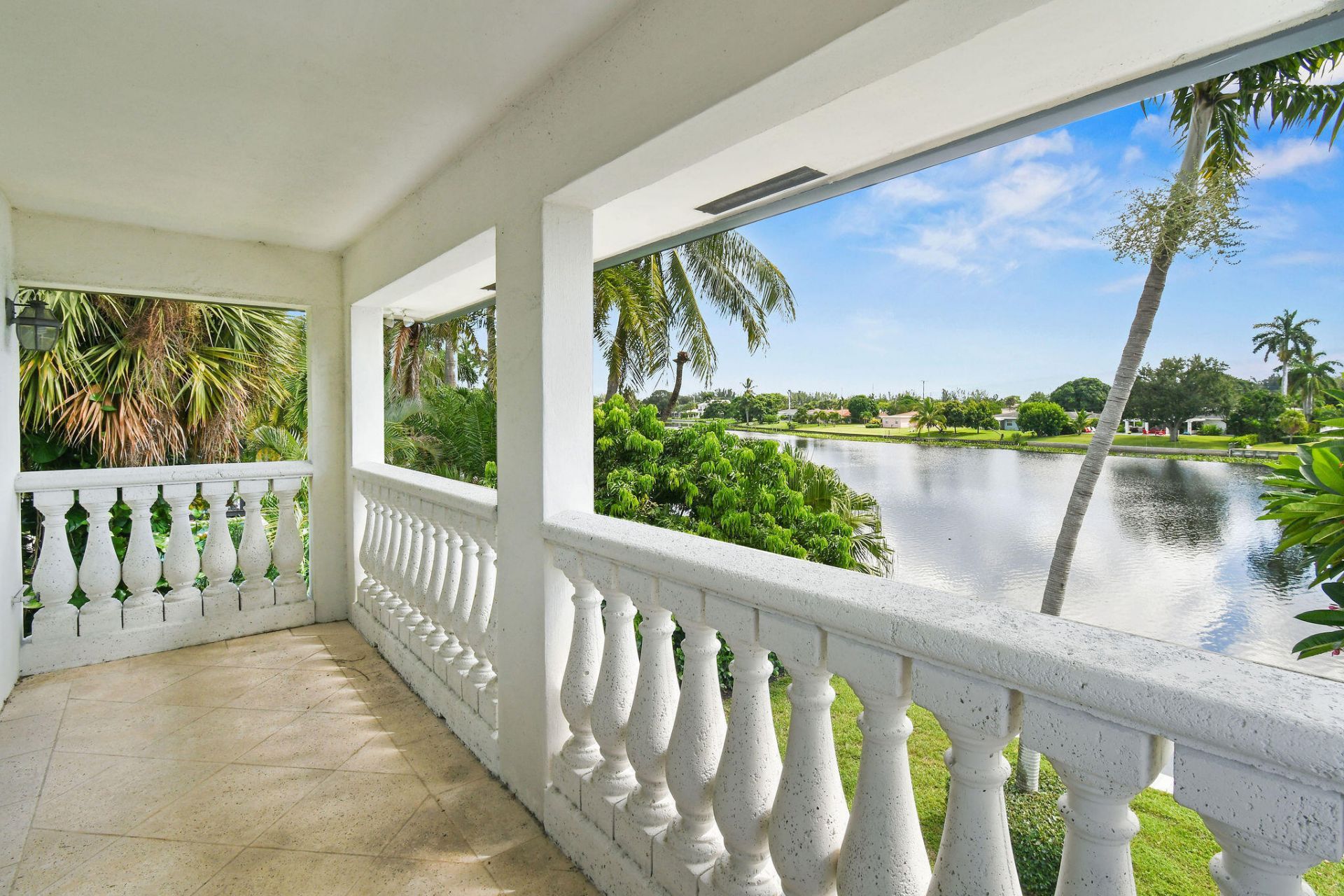 8110 W Lake Drive, West Palm Beach, FL 33406 Photo