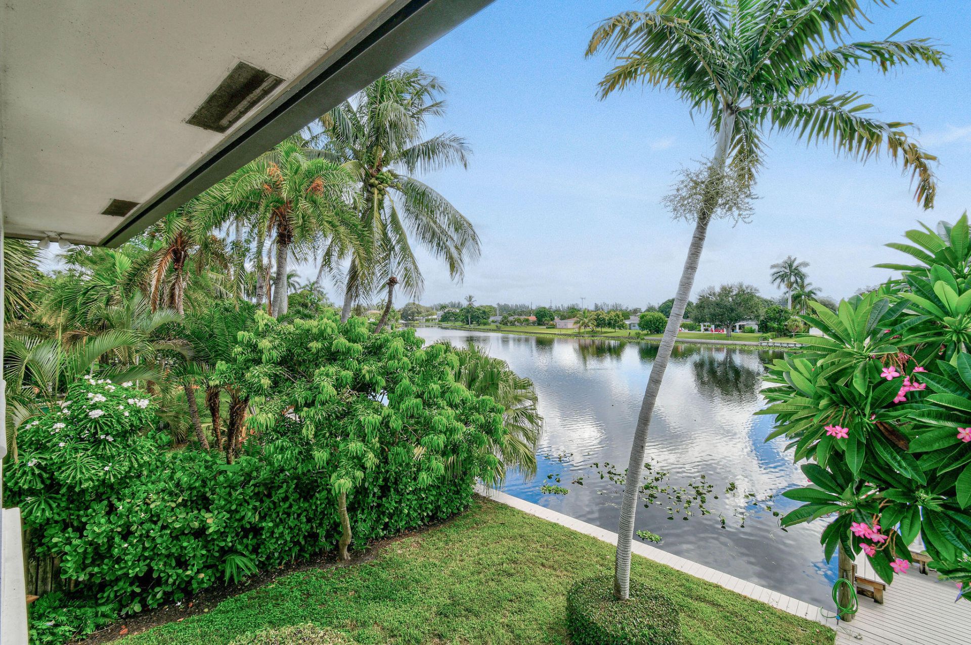 8110 W Lake Drive, West Palm Beach, FL 33406 Photo