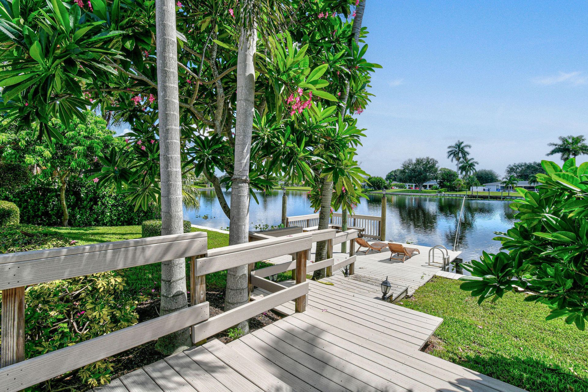 8110 W Lake Drive, West Palm Beach, FL 33406 Photo