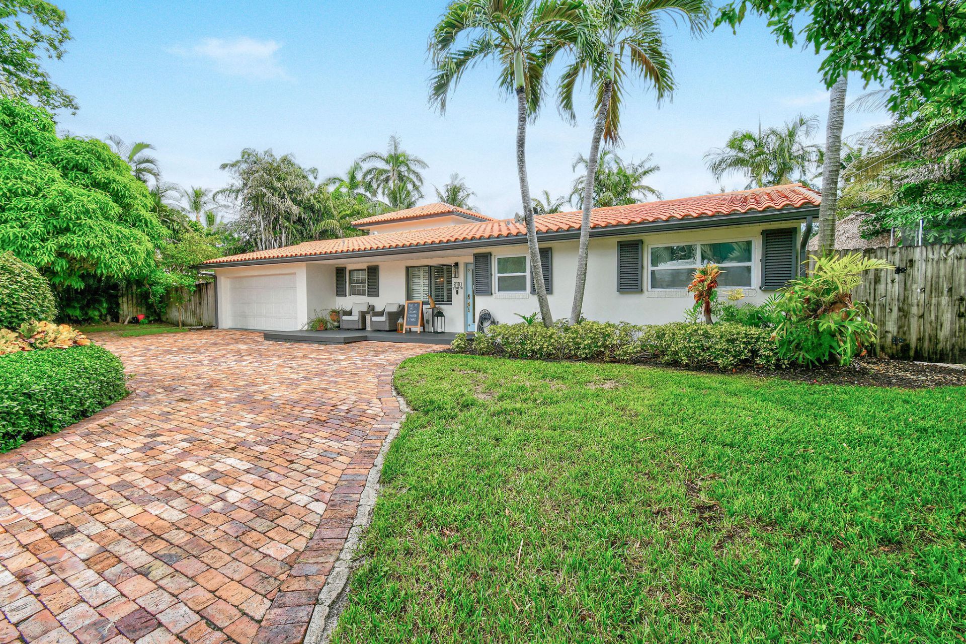 8110 W Lake Drive, West Palm Beach, FL 33406 Photo