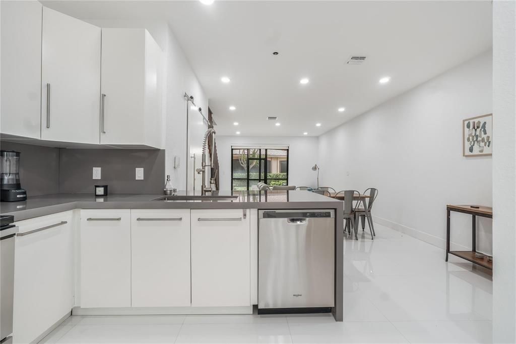 4204 Vineyard Circle, Unit 2, Weston, FL 33332 Photo