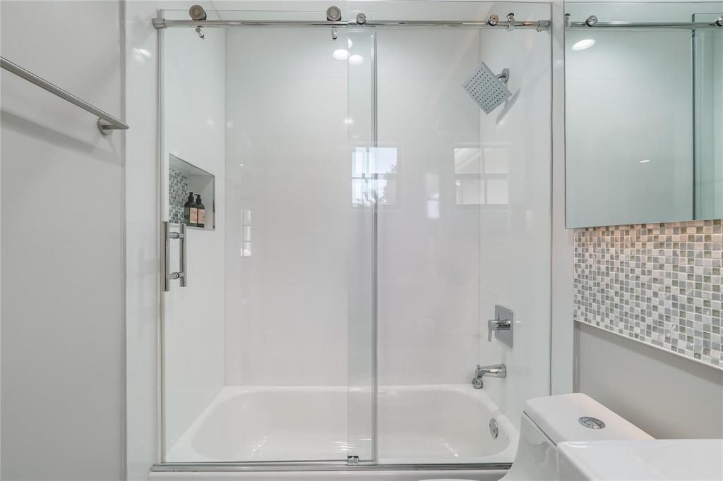 4204 Vineyard Circle, Unit 2, Weston, FL 33332 Photo