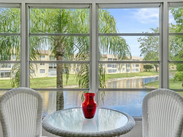 6051 NW 61st Avenue, Unit 202, Tamarac, FL 33319