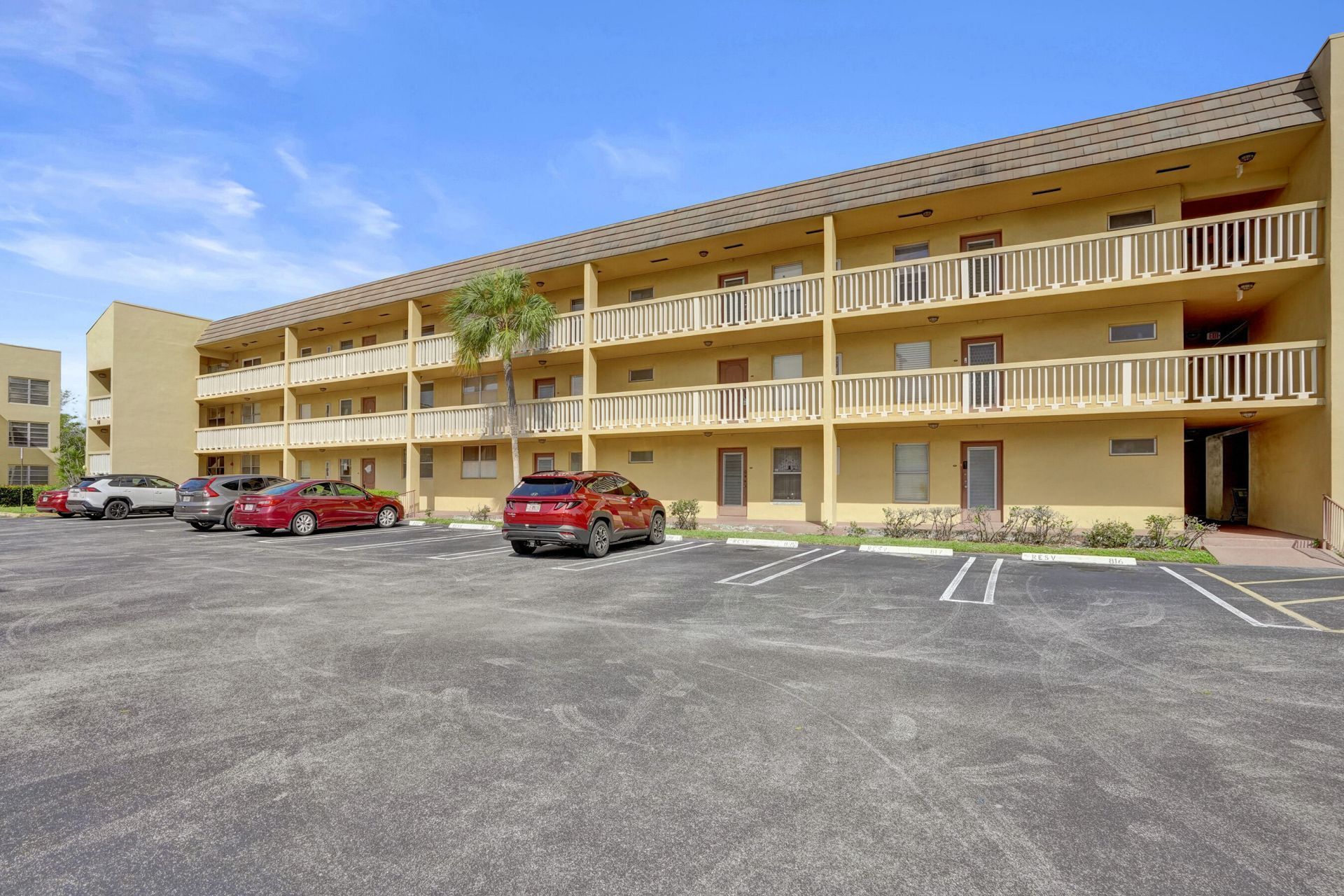 6051 NW 61st Avenue, Unit 202, Tamarac, FL 33319 Photo