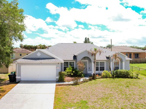 2573 SW Dania Street, Port St. Lucie, FL 34953