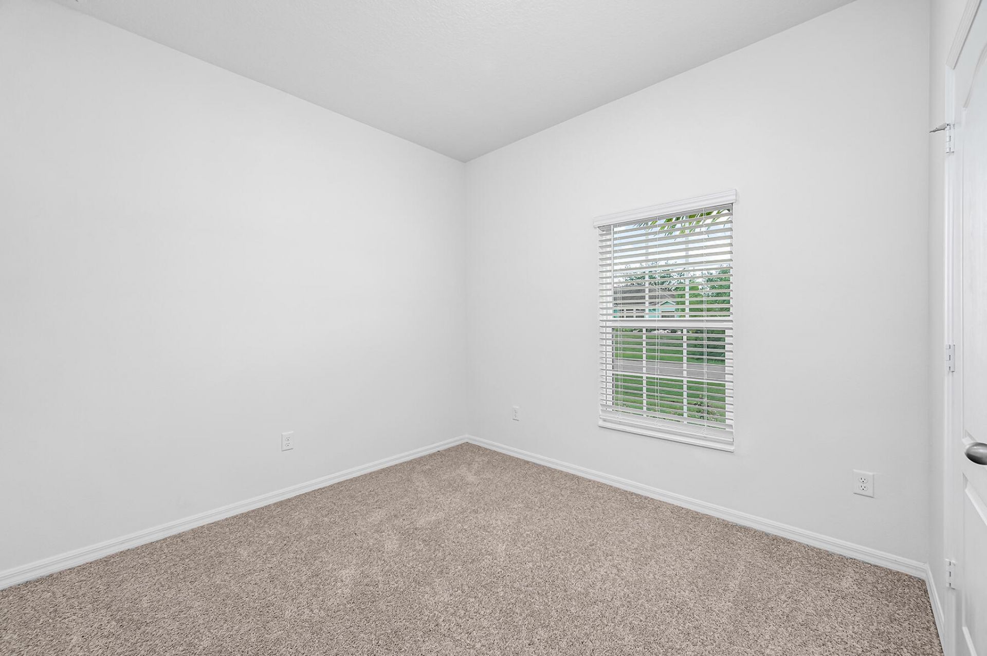 8585 101st Avenue, Vero Beach, FL 32967 Photo