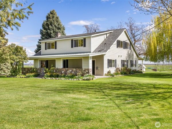 17325 NE B.5 Road , Soap Lake, WA 98851