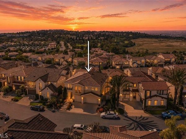 15 Renata, Newport Coast, CA 92657