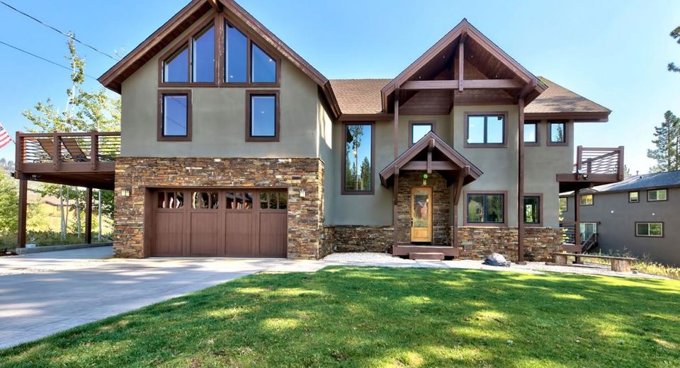 1198 Pyramid Circle, South Lake Tahoe, CA 96150 Photo