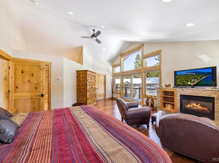 1198 Pyramid Circle, South Lake Tahoe, CA 96150 Photo