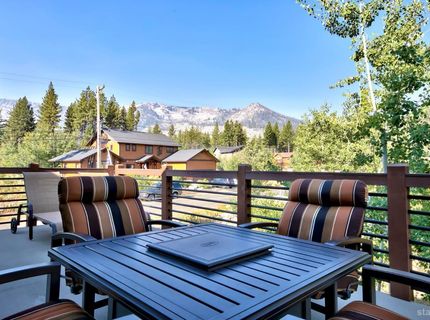 1198 Pyramid Circle, South Lake Tahoe, CA 96150 Photo