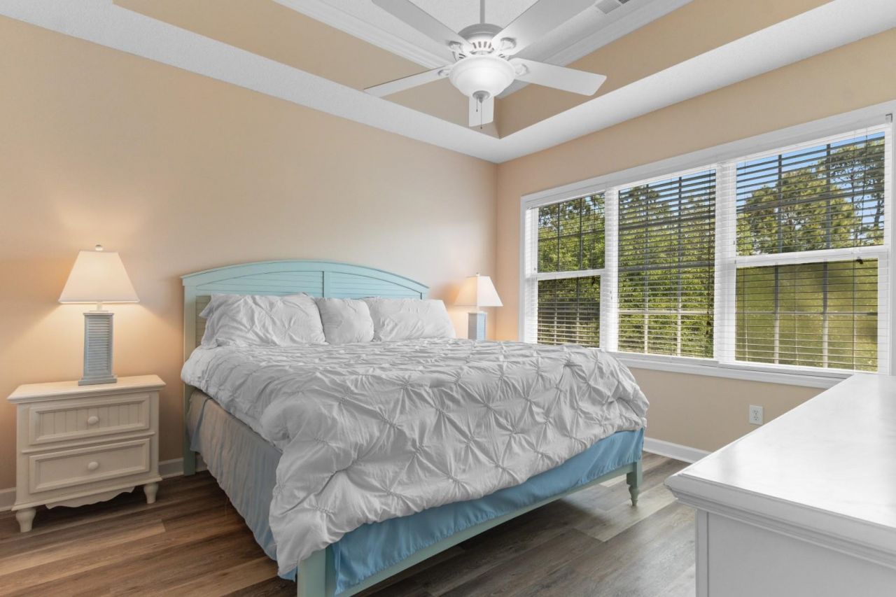 6015 Catalina Dr.  Photo 12