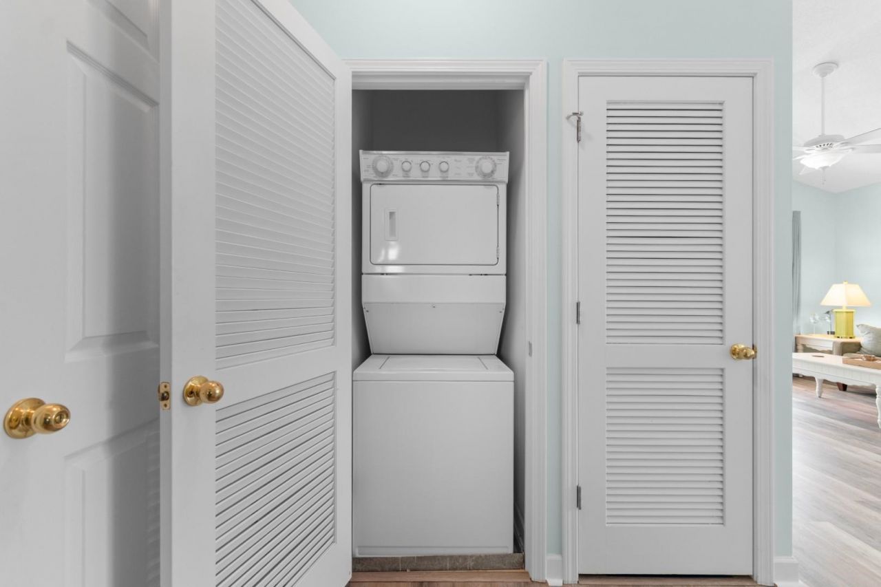 6015 Catalina Dr.  Photo 20