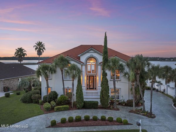 2004 Bayou Laporte Drive, Biloxi, MS 39531