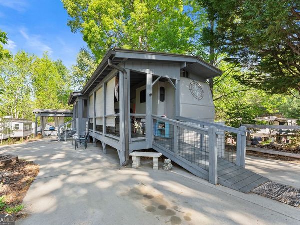 42 Nomad Trail, Cleveland, GA 30528