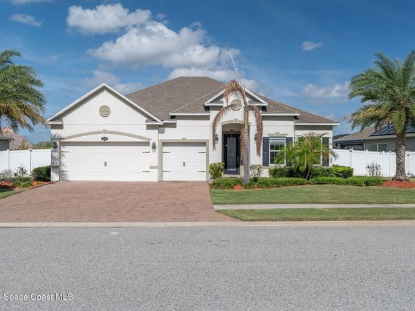 5145 Hebron Drive , Merritt Island, FL 32953